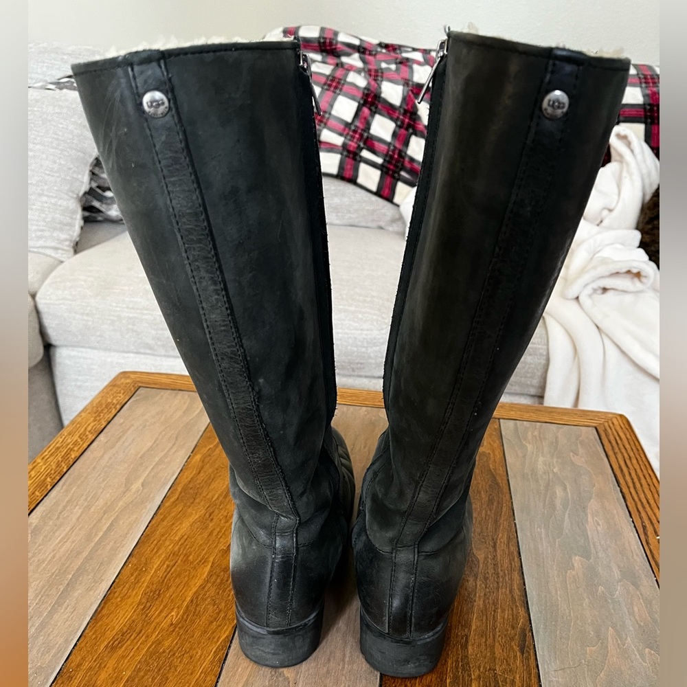 UGG leather Bromme II heeled Boots sz 8 - Picture 5 of 10
